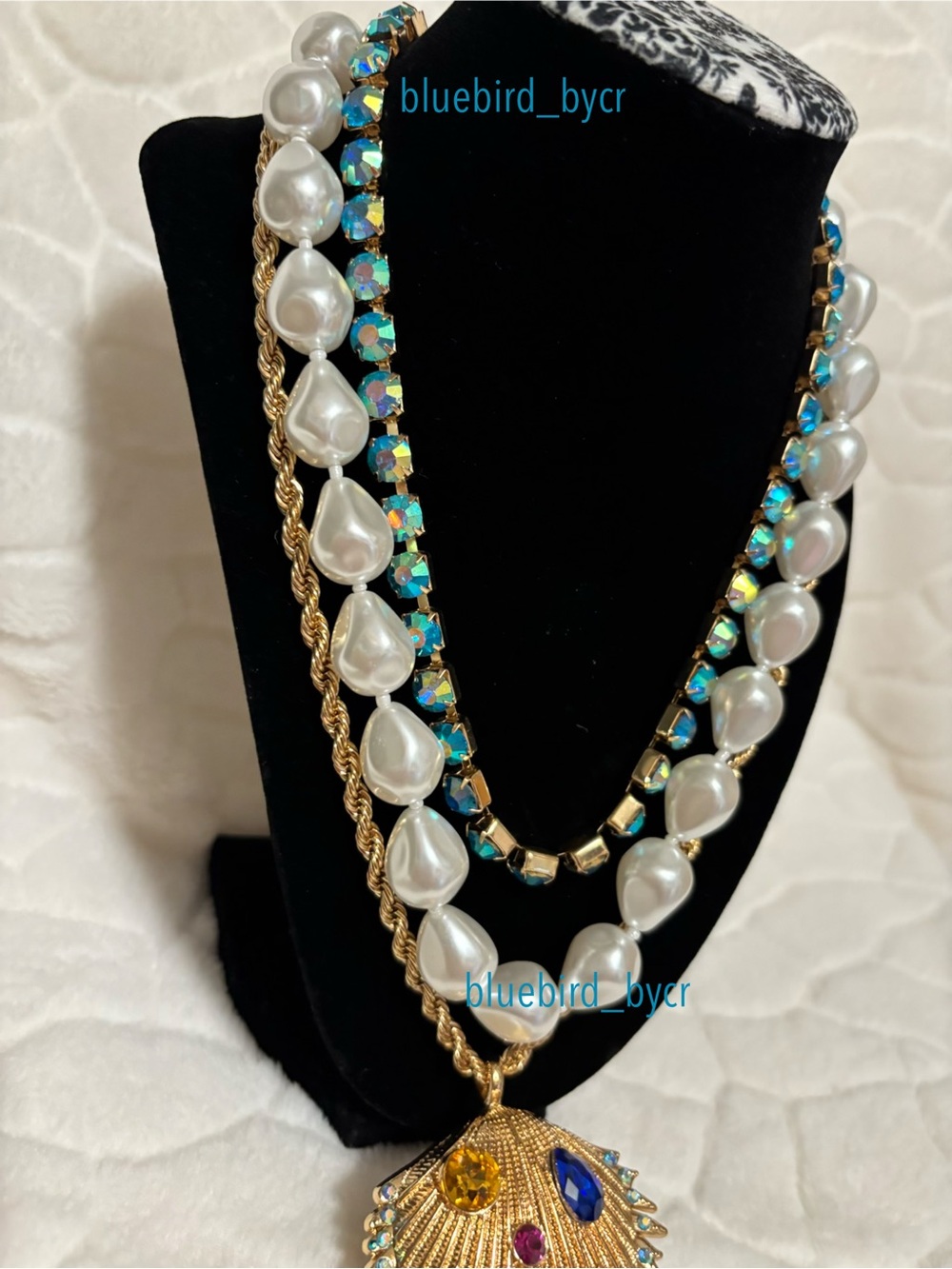 Natasha Gold Shell Pendant Necklace with White Pearls and Blue-Green Crystals - Picture 3 of 7